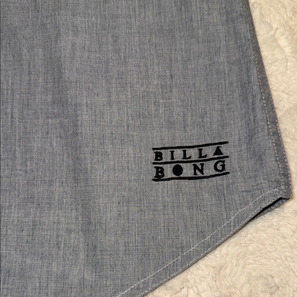 Billabong Men's Gray Casual Button Down Shirt - Picture 4 of 6